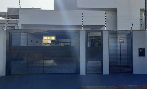 Casa à venda em Maringá, Conjunto Residencial Parigot de Souza, com 3 quartos, com 140 m²